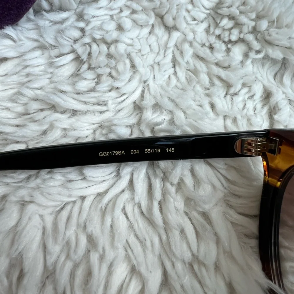 Gucci 55mm Round Sunglasses - Picture 4 of 11